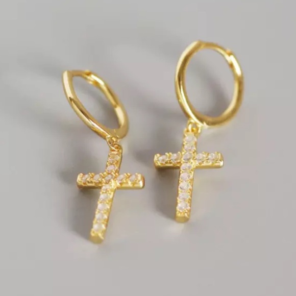 ⚡️Insta gold plated cross earrings - Picture 4 of 6
